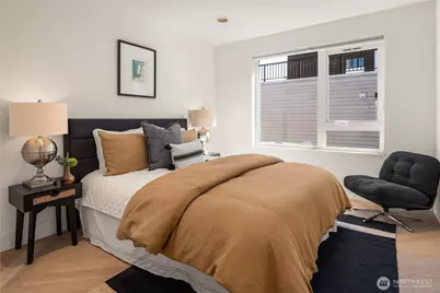 755 Hayes Street, Seattle, WA 98109 - Photo 20