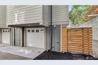 1120 N 92nd Street #A, Seattle, WA 98103 - Photo 22