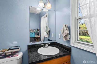 810 98th Street S, Tacoma, WA 98501 - Photo 18