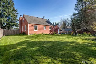 810 98th St S, Tacoma, WA 98501 - Photo 30