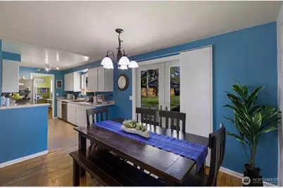 8554 NE 137th Pl, Kirkland, WA 98034 - Photo 8