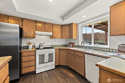 4926 Forest Drive, Everett, WA 98203 - Photo 16