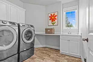 2441 278th Ct SE, Sammamish, WA 98075 - Photo 34