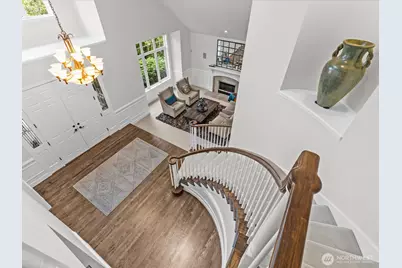 2441 278th Court SE, Sammamish, WA 98075 - Photo 10