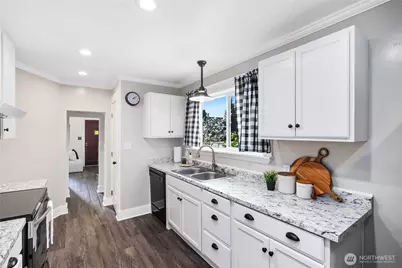 901 E Morton Street, Tacoma, WA 98404 - Photo 14