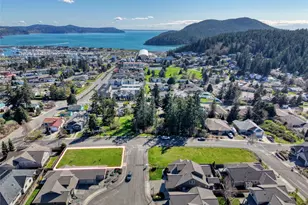 2719 Strom Pl, Anacortes, WA 98221 - Photo 1