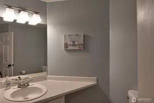 5726 East Dr, Everett, WA 98203 - Photo 12