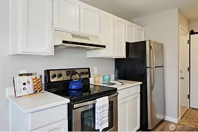 4120 212th Street SW #B301, Mountlake Terrace, WA 98043 - Photo 4