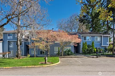 4120 212th Street SW #B301, Mountlake Terrace, WA 98043 - Photo 1