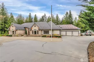 28726 SE 43rd Pl, Fall City, WA 98024 - Photo 2