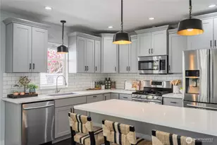 4418 40th Ave SW, Seattle, WA 98116 - Photo 4