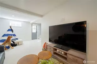 4418 40th Ave SW, Seattle, WA 98116 - Photo 30