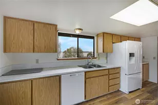 2601 2nd Ave E, Port Orchard, WA 98366 - Photo 14
