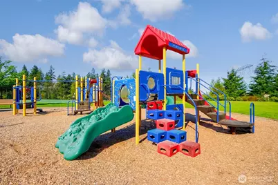 1957 23rd Place NE #203, Issaquah, WA 98027 - Photo 36