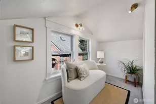 7032 12th Ave NW, Seattle, WA 98117 - Photo 18