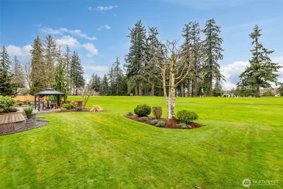 16505 Country Club Drive, Burlington, WA 98233 - Photo 30