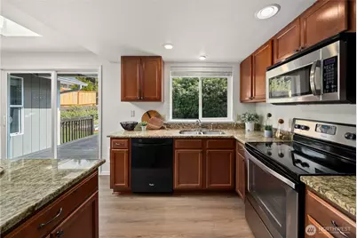 28470 238th Avenue SE, Maple Valley, WA 98038 - Photo 10