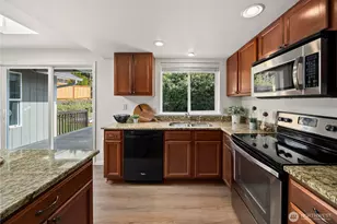 28470 238th Ave SE, Maple Valley, WA 98038 - Photo 10