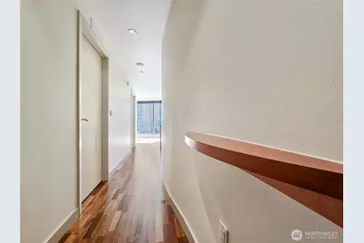 10610 NE 9th Place #1000, Bellevue, WA 98004 - Photo 12