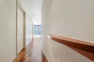 10610 NE 9th Pl, Bellevue, WA 98004 - Photo 12