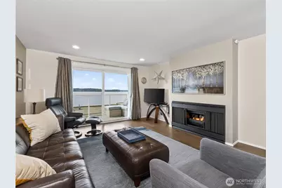 10203 47th Avenue SW #C8, Seattle, WA 98146 - Photo 6