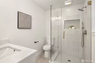 8820 194th St SW, Edmonds, WA 98026 - Photo 22