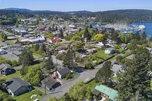 205 Franck St, Friday Harbor, WA 98250 - Photo 24
