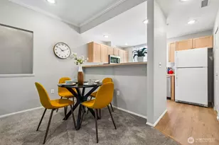 25235 SE Klahanie Blvd, Sammamish, WA 98029 - Photo 12