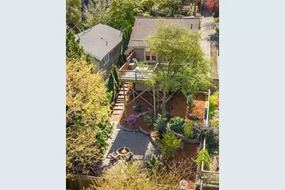 324 NE 54th Street, Seattle, WA 98105 - Photo 24