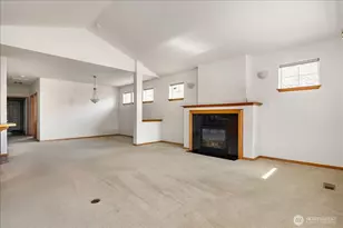 1637 SW Vanguard St, Oak Harbor, WA 98277 - Photo 6