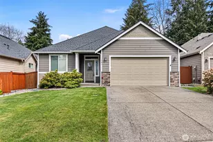 701 182nd St E, Spanaway, WA 98387 - Photo 2