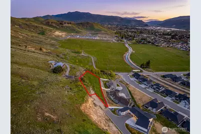 935 Silas Lane, Wenatchee, WA 98801 - Photo 1