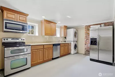 116 NE 133rd Street, Seattle, WA 98125 - Photo 16