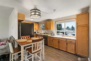 515 Van Trump Ave NW, Yelm, WA 98597 - Photo 8