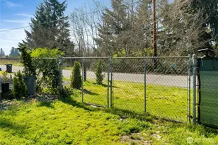 515 Van Trump Ave NW, Yelm, WA 98597 - Photo 22