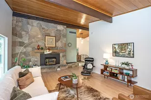 10422 Mary Ln SW, Lakewood, WA 98498 - Photo 8