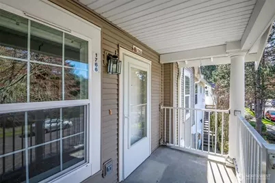 1766 Kennedy Place #D6, DuPont, WA 98327 - Photo 4
