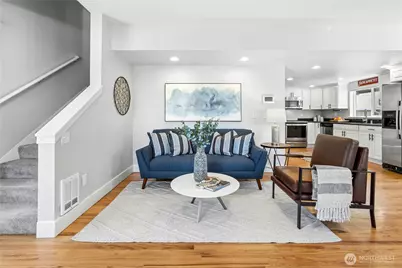 350 Meadow Avenue N, Renton, WA 98057 - Photo 4