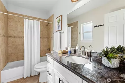 350 Meadow Avenue N, Renton, WA 98057 - Photo 16