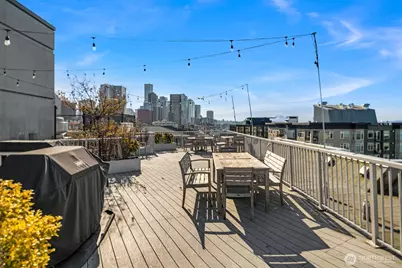 76 Cedar Street #609, Seattle, WA 98121 - Photo 22