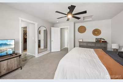 10743 183rd Street E, Puyallup, WA 98374 - Photo 12