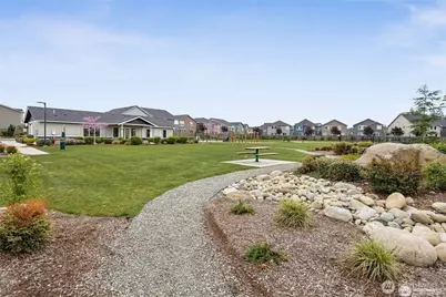 10743 183rd Street E, Puyallup, WA 98374 - Photo 34