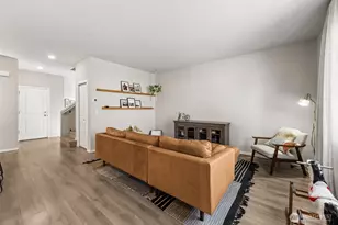 10743 183rd St E, Puyallup, WA 98374 - Photo 4