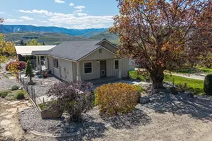2250 8th St SE, East Wenatchee, WA 98802 - Photo 2