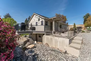 2250 8th St SE, East Wenatchee, WA 98802 - Photo 4