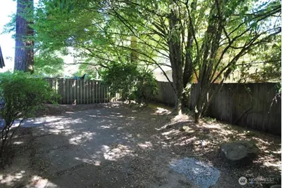 930 130th Avenue NE, Bellevue, WA 98005 - Photo 36