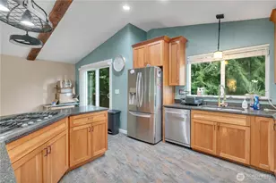 983 NE Melia Ln, Bremerton, WA 98311 - Photo 12