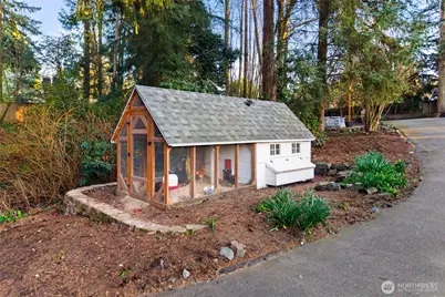 2518 Cincinnati Street, Steilacoom, WA 98388 - Photo 32