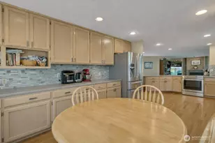 12446 NE 162nd St, Woodinville, WA 98072 - Photo 14