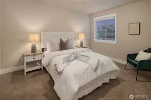 12204 Ashworth Ave N, Seattle, WA 98133 - Photo 30